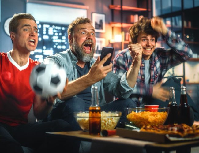 Futebol e violência doméstica: picos de agressão crescem nos dias de jogo, aponta levantamento